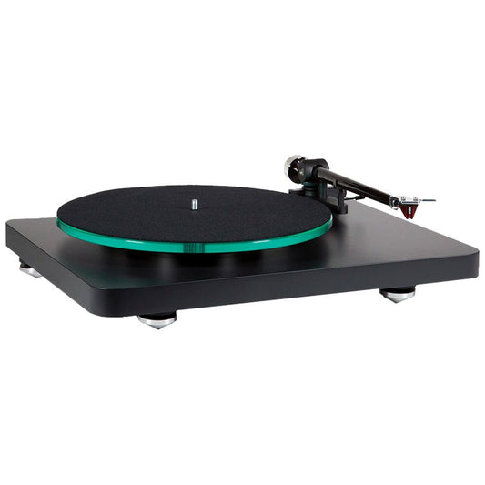 audioreference_nad_ c588.jpg