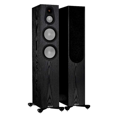 https://www.monitoraudio.com/site/assets/files/31911/ma_silver_300_iso_pair_black_oak_grille_on_off.800x800.jpg