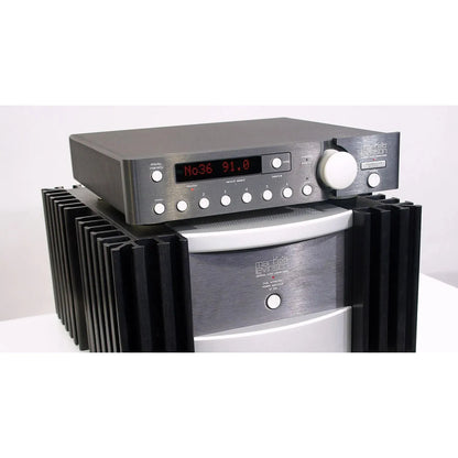 Mark Levinson 334 + Mark Levinson 38s